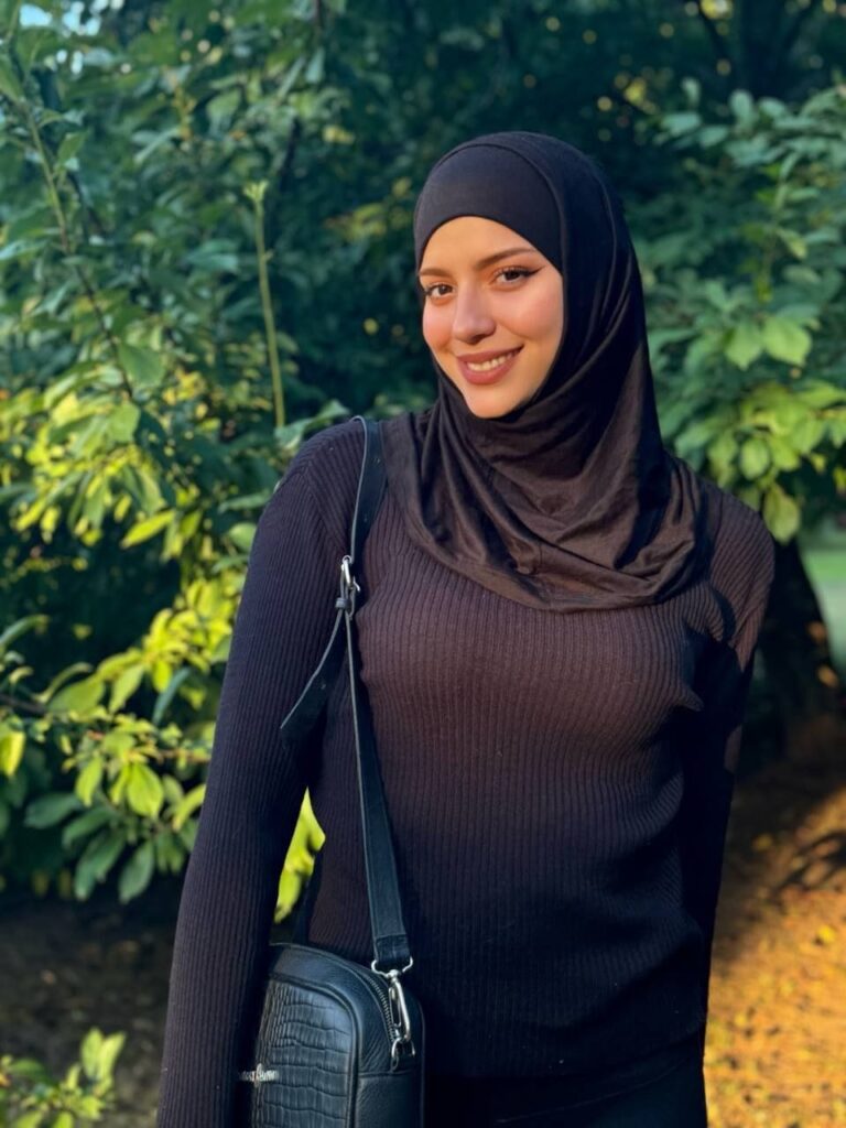 Yasmin | ياسمين OnlyFans - @yasminflora