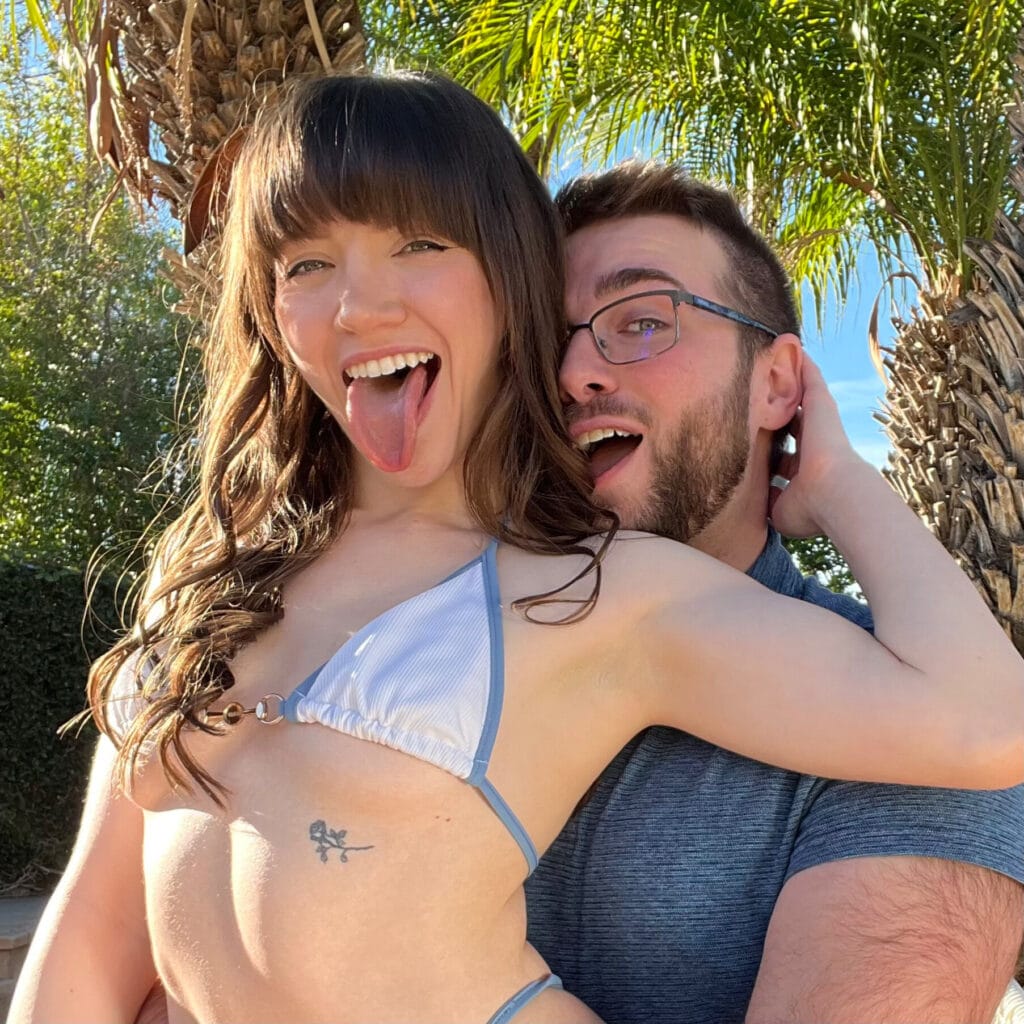 Anna + Ben OnlyFans - @annaplusone