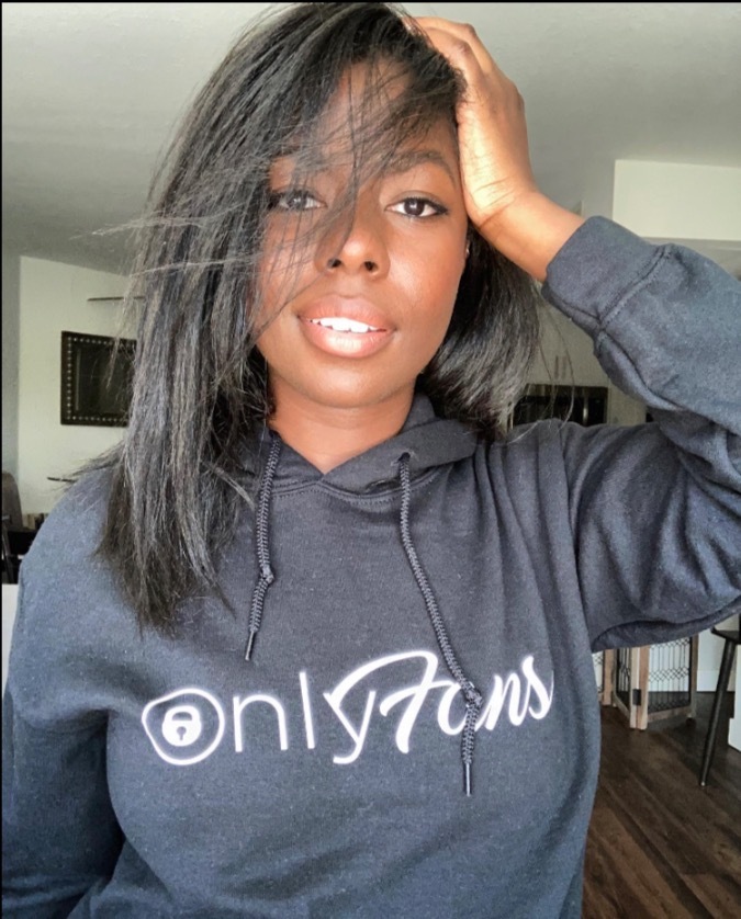 Camille W OnlyFans - @candidlycam