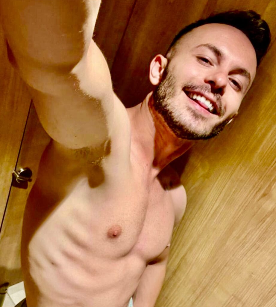 DEREK QUARTZ OnlyFans - @derekquartz