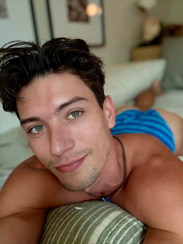 Hunt_2str8 OnlyFans - @dronedik