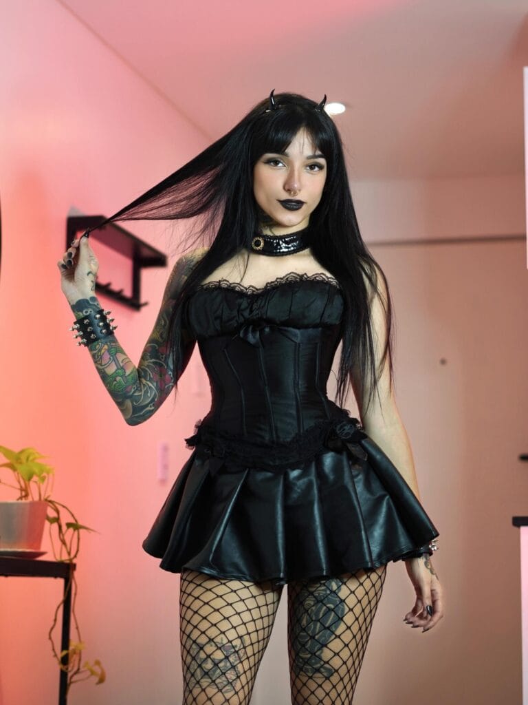Emma OnlyFans - @emmablackk