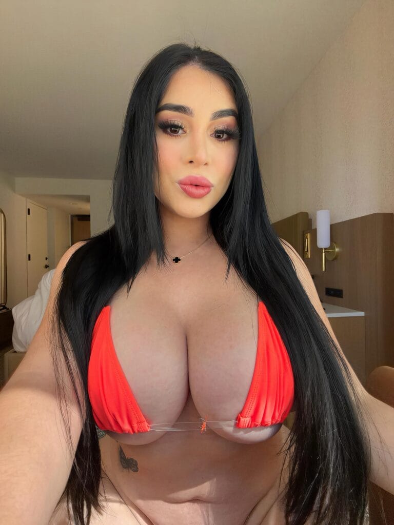 Magaly OnlyFans - @magalymedinamx