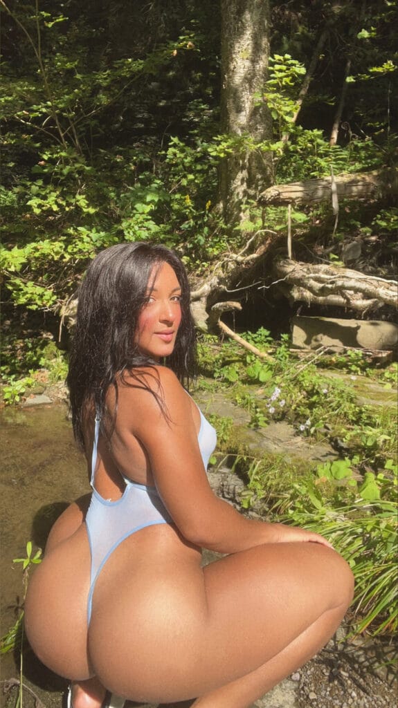 Nature Booty OnlyFans - @naturebooty