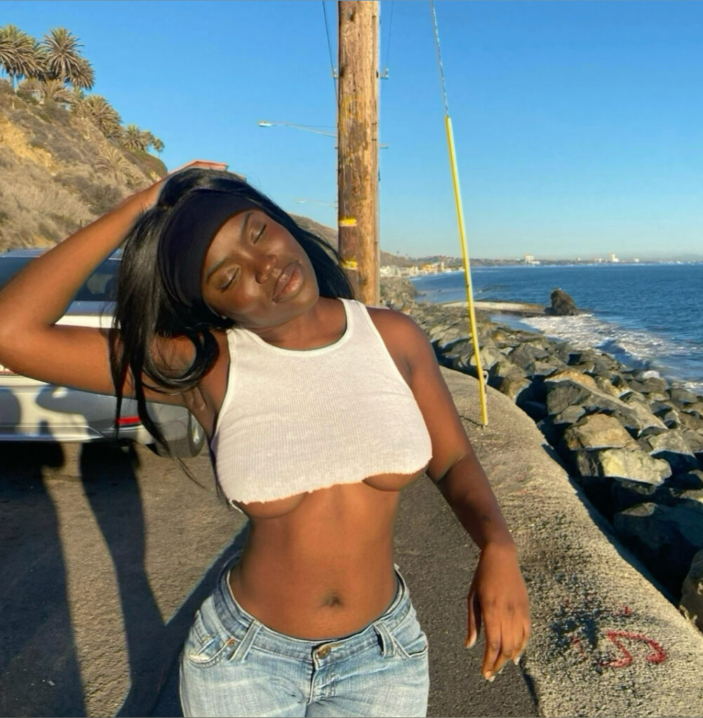 sari OnlyFans - @sariuncut